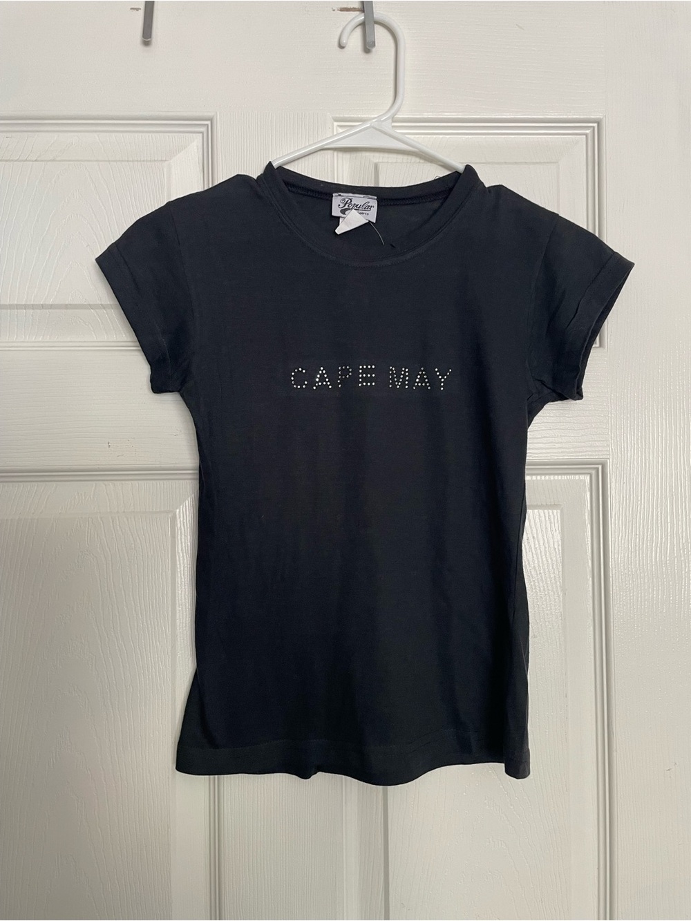 NWT Black "CAPE MAY" Rhinestone Tee Girls size M Crop and Tight Fit